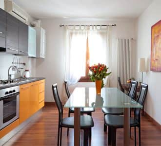 arancio-apartment-tourist-apartments-rent-in-Padua-kitchen-photo-padovaresidence